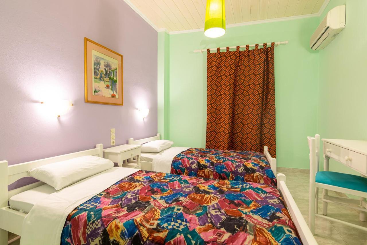 Aparthotel Ni-mar & 3*