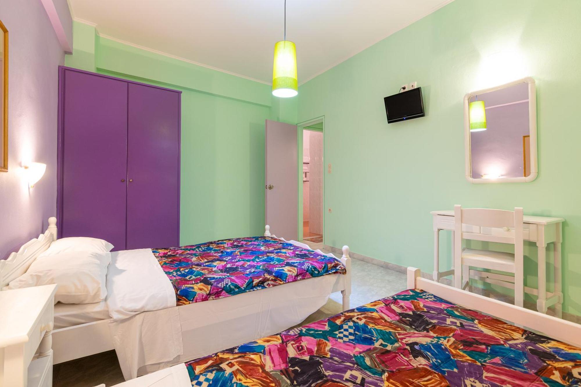 Aparthotel Ni-mar & 3*