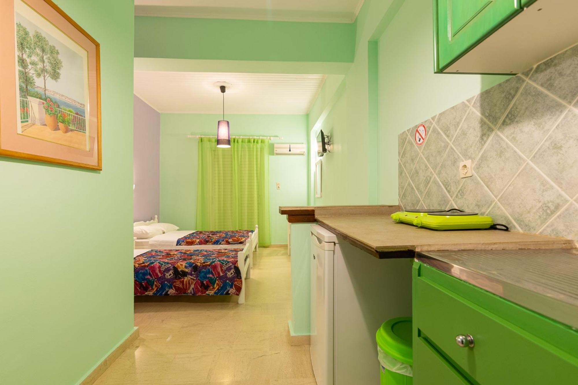 Aparthotel Ni-mar & 3*