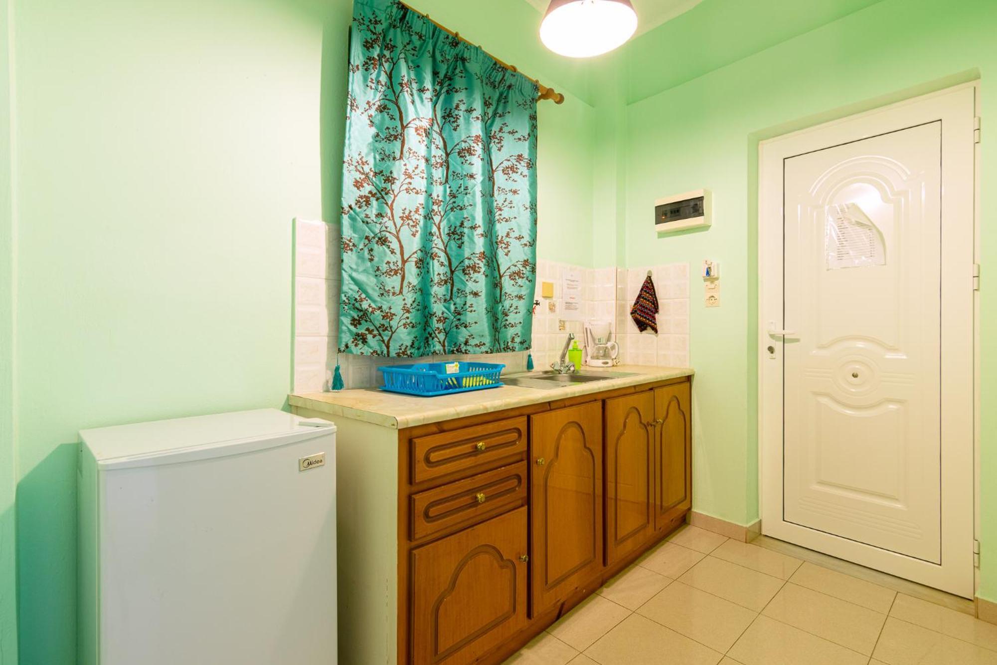 Ni-mar & Aparthotel 3*